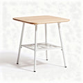 Houten tafel met metalen frame 80 x 80 x 75cm voor binnen en buiten